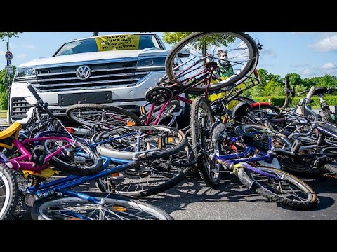 Greenpeace-Protest gegen Kaufprämien für SUVs