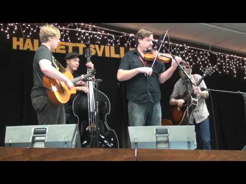2016 Hallettsville: Andrew Wilson first round -  Old Straw Bonnet + Charmaine