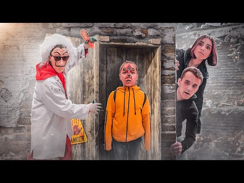 Я СТАЛА SCP 173 СКУЛЬПТУРОЙ монстром! ХЕЙТЕРЫ ОХОТЯТСЯ на SCP монстров!