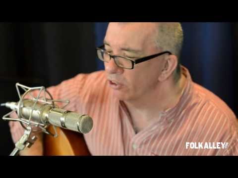 Folk Alley Sessions: James Keelaghan - "The Boston Burgler"