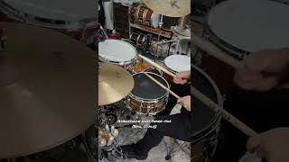Video thumbnail for Emperor Snare-side VS. Ambassador Snare-side. What’s your pick? #shorts #comparison #snareside by Nate Testa