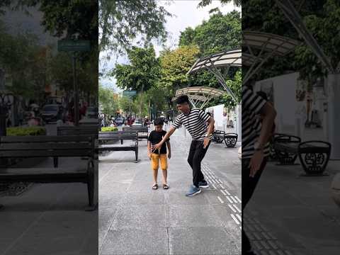 lagi apa ya? #pantomimbojonegoro #pantomimindonesia #pantomim #pantomimanak #pantomime #pantomimer