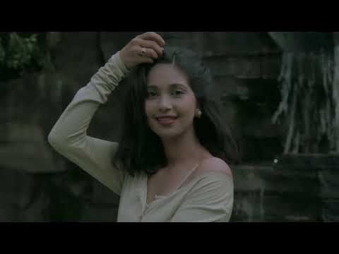 Thumbnail for video: Catatan Harian Tante Sonya (HD on Flik) - Trailer Thumbnail for video: Catatan Harian Tante Sonya (HD on Flik) - Trailer