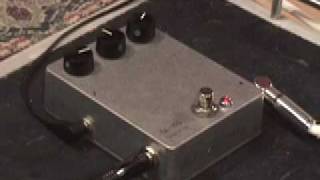 Video thumbnail for Telenordia TA-100 overdrive guitar effects pedal demo w Kingbee Guitars tele & Dr Z MAZ 18 Jr by gearmanndude