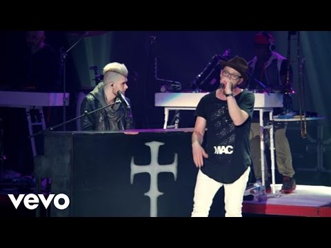 TobyMac - Undeniable (Live) ft. Colton Dixon