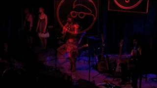 jesca hoop &#39;hunting my dress&#39; may 24th band on the wall