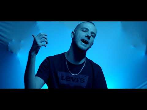 Versvs - INVISIBLE (Official Video)
