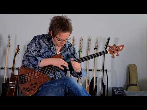 Supra Sapphire Deluxe 4 - Lars Lehmann tapping