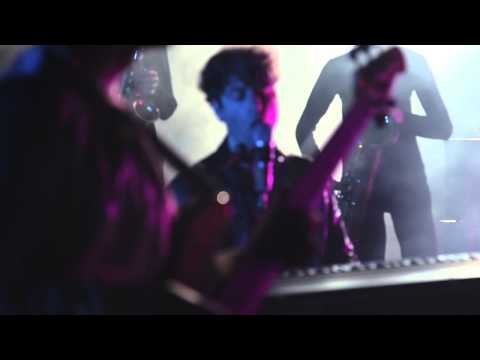 Terribly Overrated Youngsters - Audio Video Disco (Justice) / Testarossa (Kavinsky/SebastiAn) Mashup