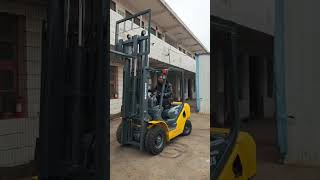 Дизельный погрузчик Komatsu FD25 | Изображение 4 - Machineryline