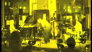 Reiner Hess and the yellow side of jazz playing yellow