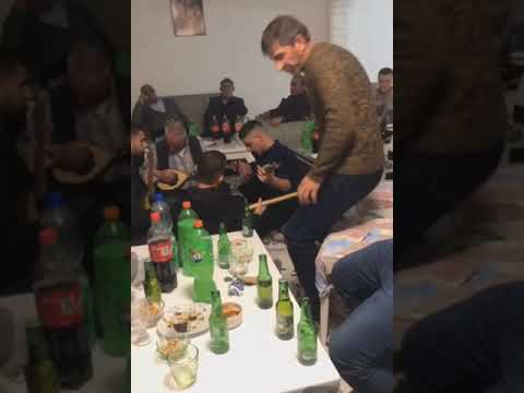 Grupi “Pashtriku”-Me shqiponjën 2 krenare