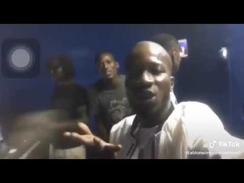 mets toi au travaille  #Posseidon