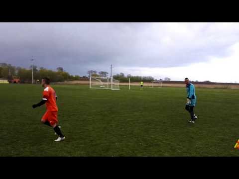 Lechita Kłecko - GKS Gułtowy, gol Rafał Walczak