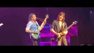 Download lagu Joe Satriani & Steve Vai : Led Zeppelin's Rock & Roll mp3 Download lagu Joe Satriani & Steve Vai : Led Zeppelin's Rock & Roll mp3