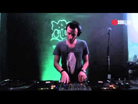 Deep Peace Radioshow - Shyam (soullivefm.com)