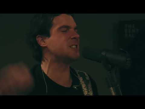 WAR PIGS (Black Sabbath cover) - DECERTO