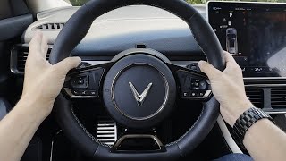 Steering Wheel and HUD in the VinFast VF8