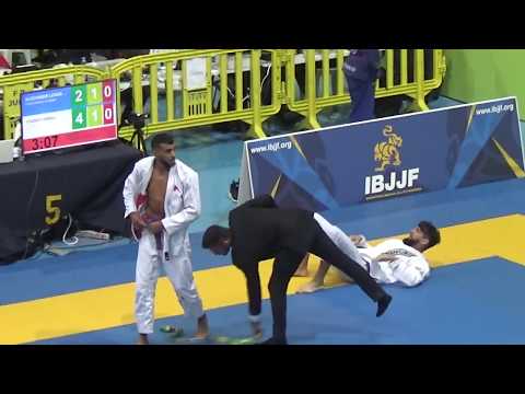 Alexander Lenos Alexandrou vs Younes Ismaili - IBJJF European Open 2019 - Purple Adult - Middle