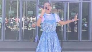 Andrea García González - Cerca del arco iris -  dorothy - "el Mavgo de Oz"