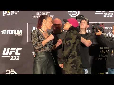Cris Cyborg vs Amanda Nunes - Staredown | UFC 232