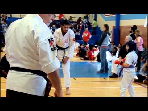 Clash of the tiny titans