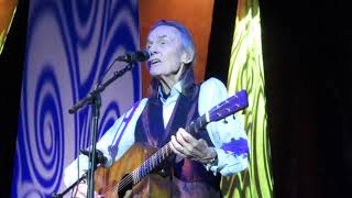 MVI 3351 LET IT RIDE - GORDON LIGHTFOOT.Peterboro,Ont.Nov.17,2018 - CHAR video