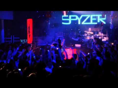 SPYZER live @ PACHA (SP) // 02 - I FEEL SO FREE (REMADY REMIX)