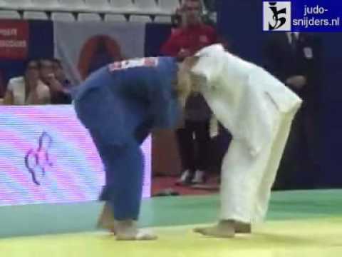 Judo 2009 Paris: Kielbasinski (POL) - Shishime (JPN) [-55kg].