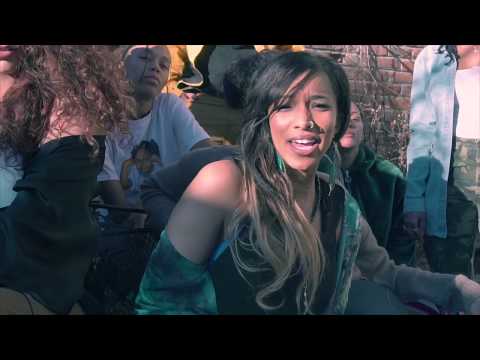 Zanib- Freedom Vibes (Official Music Video)