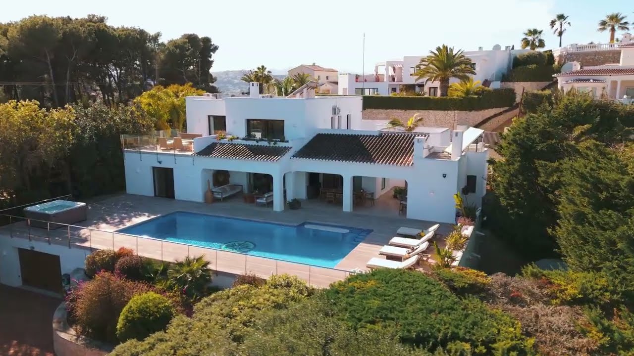 LUXURY REAL ESTATE VIDEO TOUR