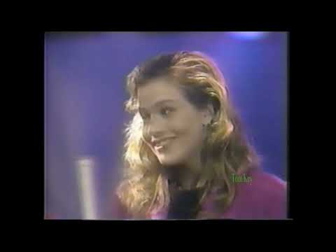 Elisa Fiorillo -American Bandstand(1989)  4K HD