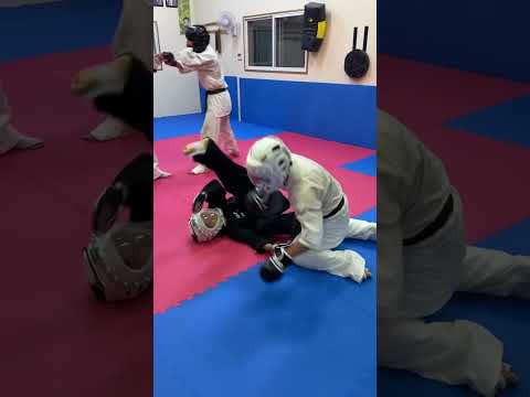 ビジネスマンクラススパーリング3 #総合格闘技 #武道塾 #空手