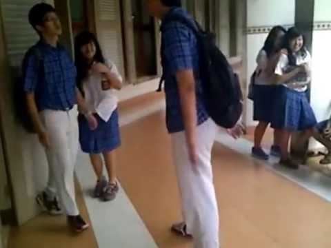 INGGRIS PROJECT Modals, Preference, and Passice active voice