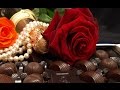 Дарите женщинам цветы 