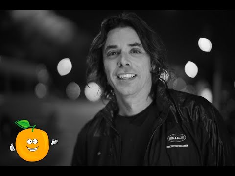 Charla con Javier bussola en Duendes y Naranjas!