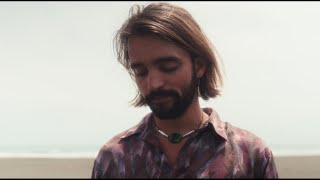 Arjuna Oakes – Lay Low