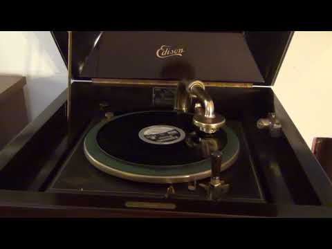 Christmas Memories — Celesta solo by Robert Gayler — played on an Edison B250