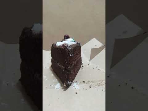 Bachpan ka pyar bhul nai jana re😝#lovechocolatecake😋