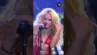 ¡Increíble! Shakira desafía todas las reglas con esta presentación