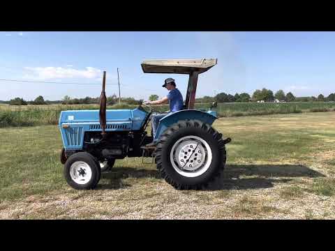 1996 Rhino 5140 Tractor - Gavel Roads Online Auctions