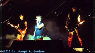 Devo Be Stiff (Live San Diego 1980)