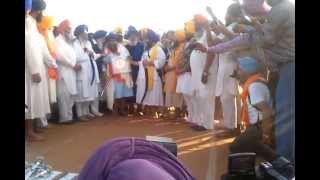 preview picture of video 'Panth Akali Budha Dal Honour Damdami Taksal Hola Mohalla 2013 Anandpur Sahib'