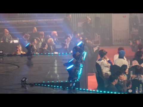 170222 가온차트 뮤직어워드 엑소 가수석 5