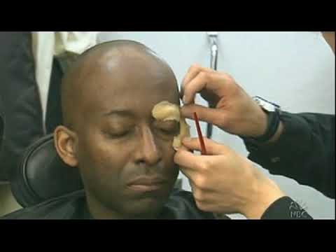 Remote: Pierre Bernard Plays an Extra on Stargate SG-1- 5/5/2006