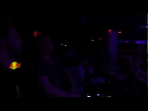 Tiefschwarz. Boris Werner - Set It Off @Sixx, Athens