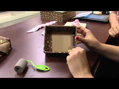 MDF Box Lined with Fabric and Roses by Camila Camargo - 02/20/2014 - Mulher.com