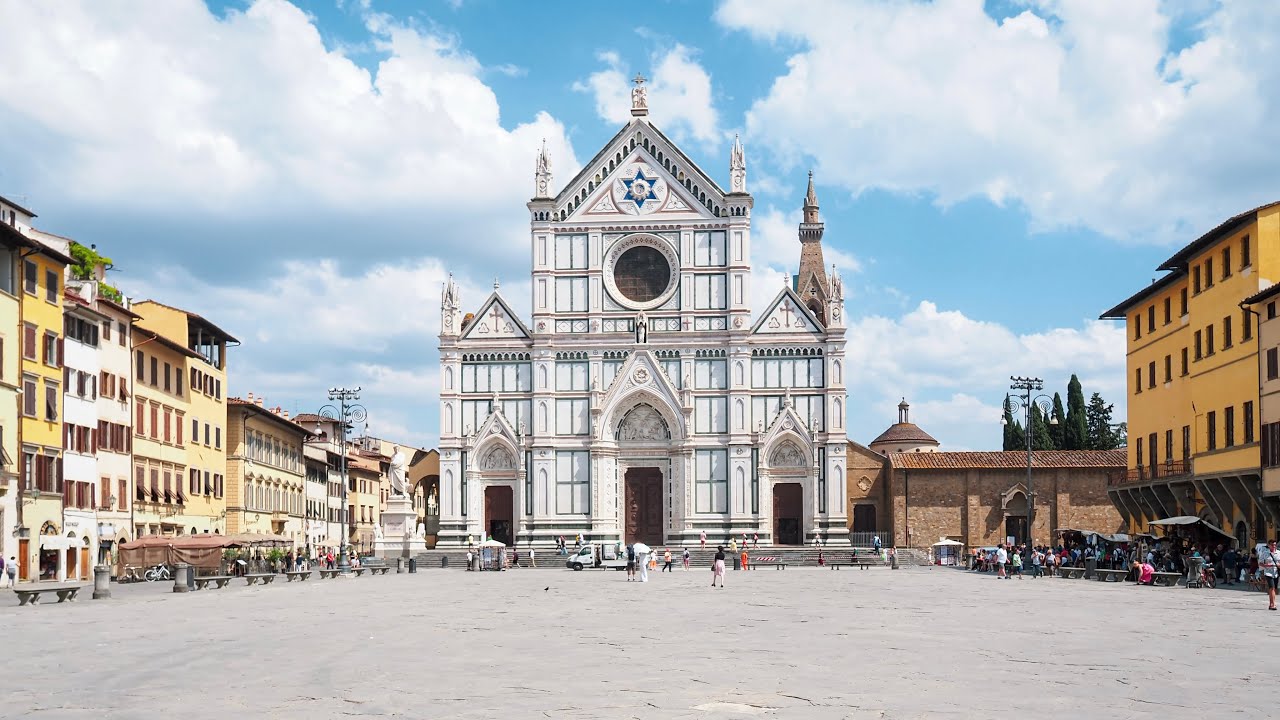 Join a captivating virtual journey, navigating through the Basilica of Santa Croce.