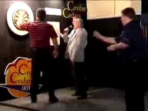COLIN LLOYD 9 DARTS FINISHES IRISH MASTERS 2006