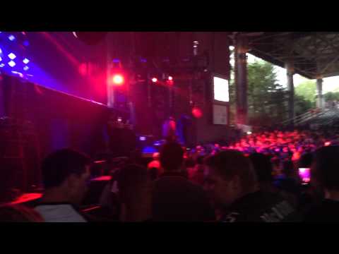 Iamsu performs "Function" at the Under the Influence of Music Tour in Boston